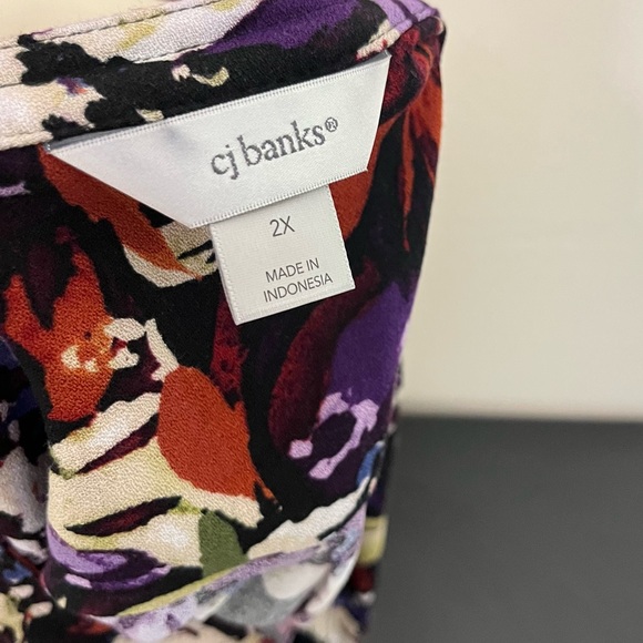 CJ Banks Floral Print V-Neck Blouse - Picture 7 of 11